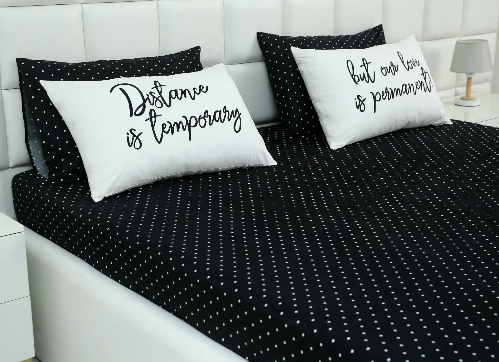 5 PCs Fitted Bed Sheet With Text Pillows-Couple Set CS03