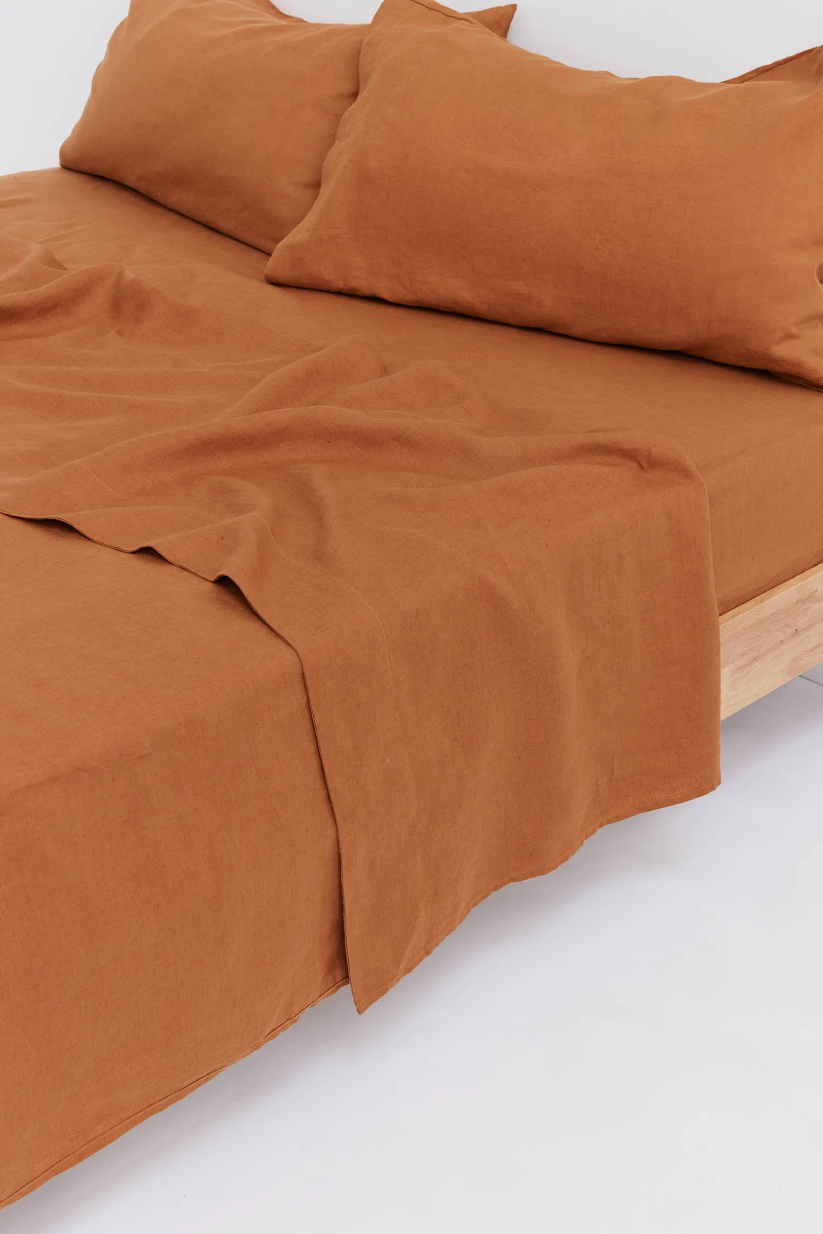 Linen Fitted Sheet Tobacco